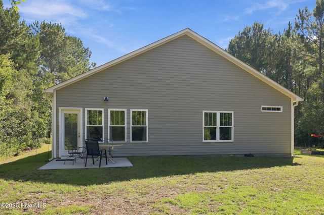 126 Penny Lane, Holly Ridge, NC 28445