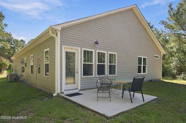 126 Penny Lane, Holly Ridge, NC 28445