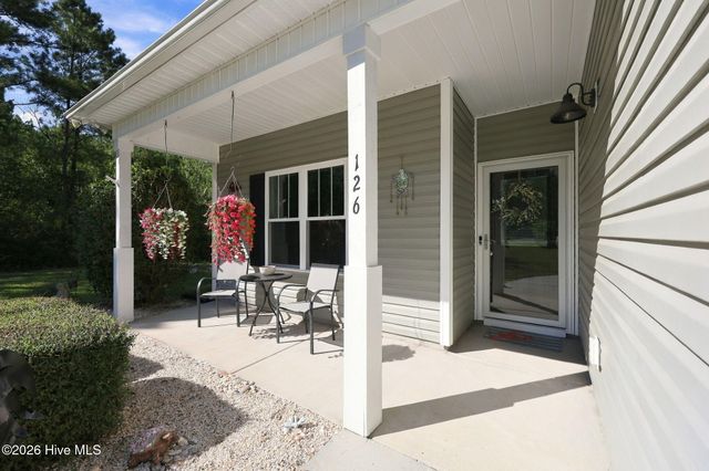 126 Penny Lane, Holly Ridge, NC 28445