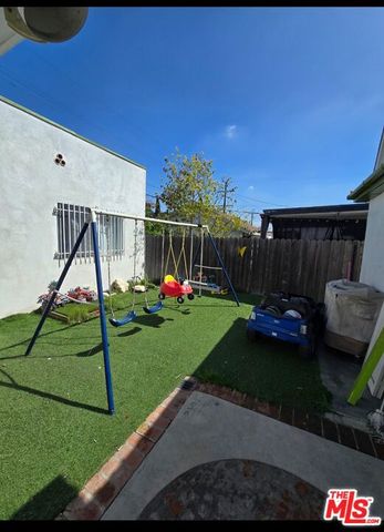 611 W 109th Street, Los Angeles, CA 90044