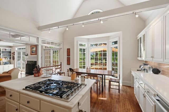 1314 Battleview Drive NW, Atlanta, GA 30327
