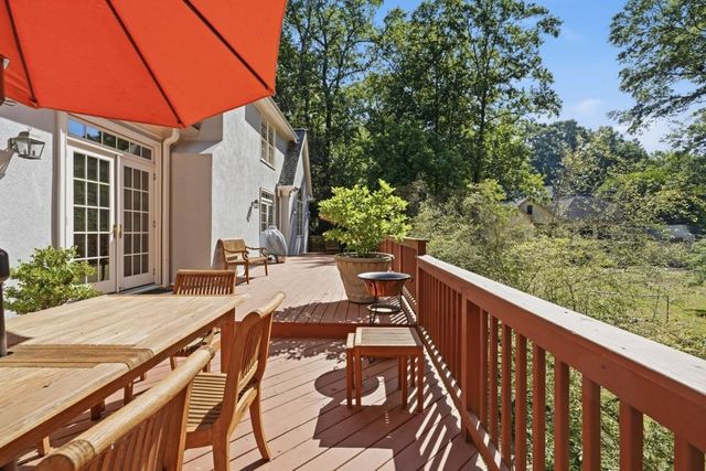 1314 Battleview Drive NW, Atlanta, GA 30327