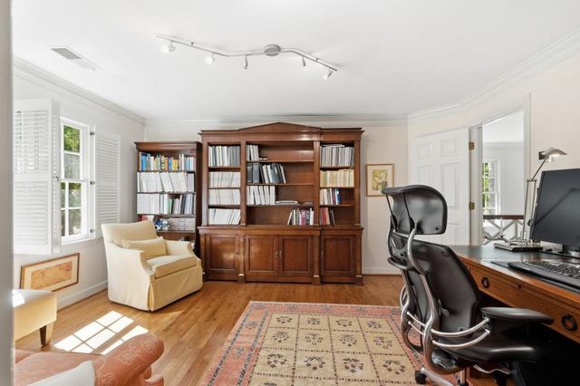 1314 Battleview Drive NW, Atlanta, GA 30327