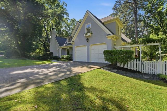 1314 Battleview Drive NW, Atlanta, GA 30327