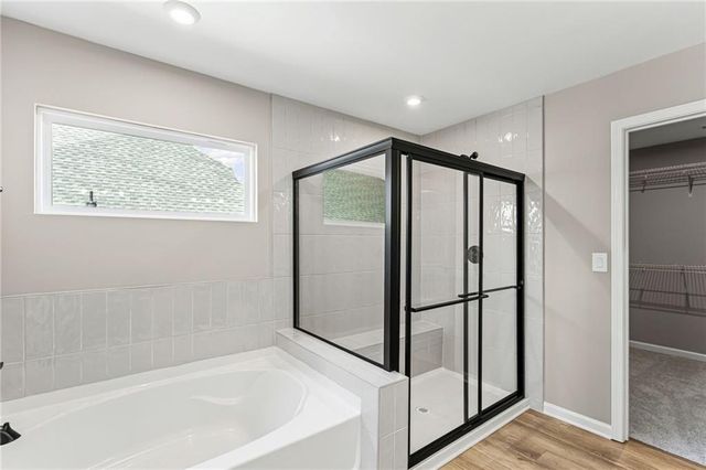 716 Crystal Lake Parkway, Hoschton, GA 30548