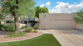 2626 E ARIZONA BILTMORE Circle 17, Phoenix, AZ 85016