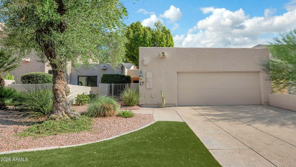2626 E ARIZONA BILTMORE Circle 17, Phoenix, AZ 85016