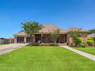130 Dove Circle, Lafayette, LA 70505