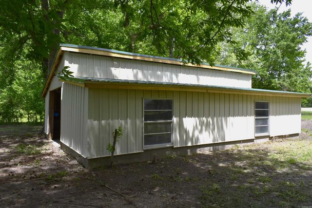 13267 HWY 135 N, Paragould, AR 72450