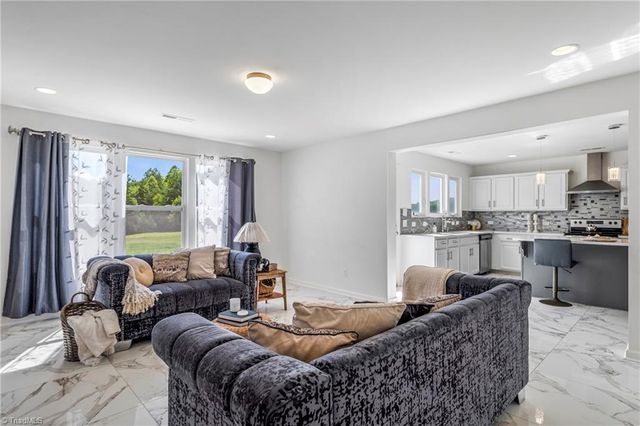5315 Murray Road, Winston-salem, NC 27106