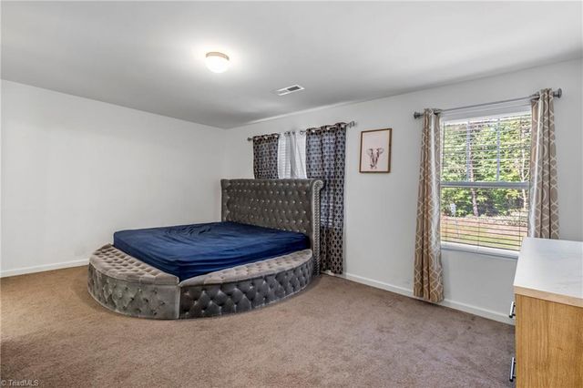 5315 Murray Road, Winston-salem, NC 27106
