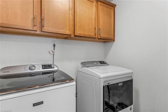 5315 Murray Road, Winston-salem, NC 27106
