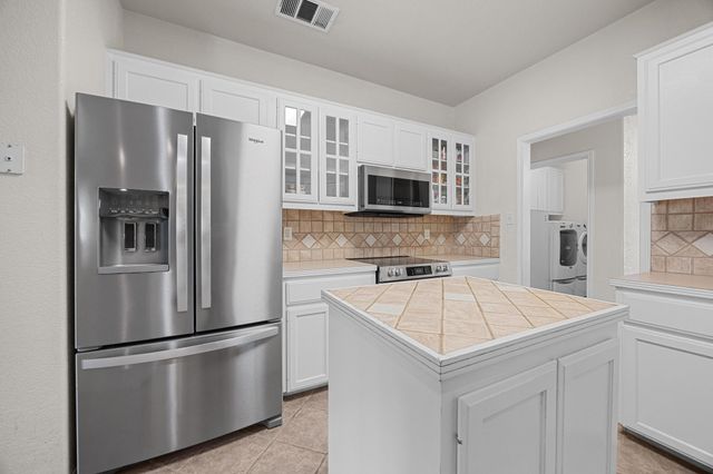 498 Aspen CIR, Killeen, TX 76549