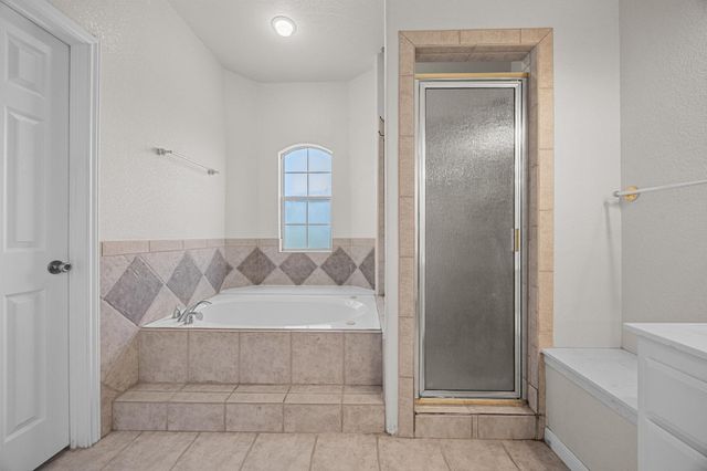 498 Aspen CIR, Killeen, TX 76549