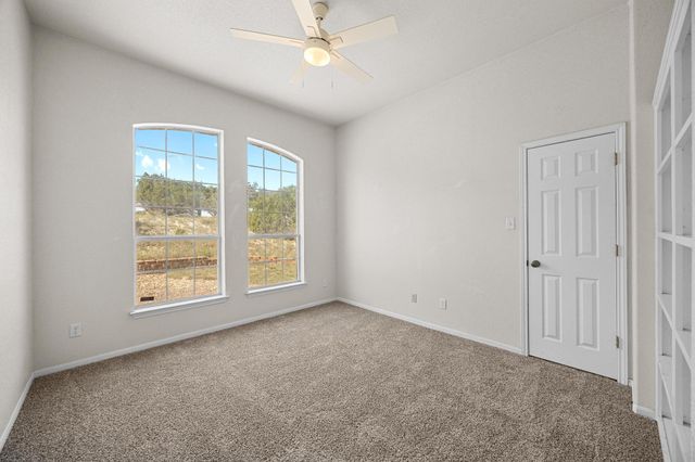 498 Aspen CIR, Killeen, TX 76549