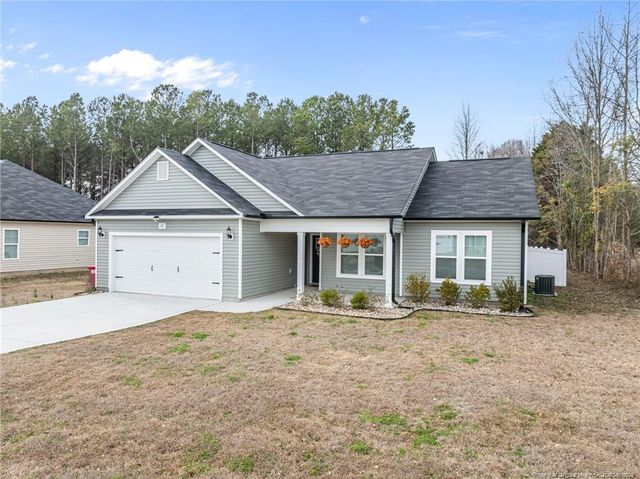 72 Magnolia Street, Parkton, NC 28371