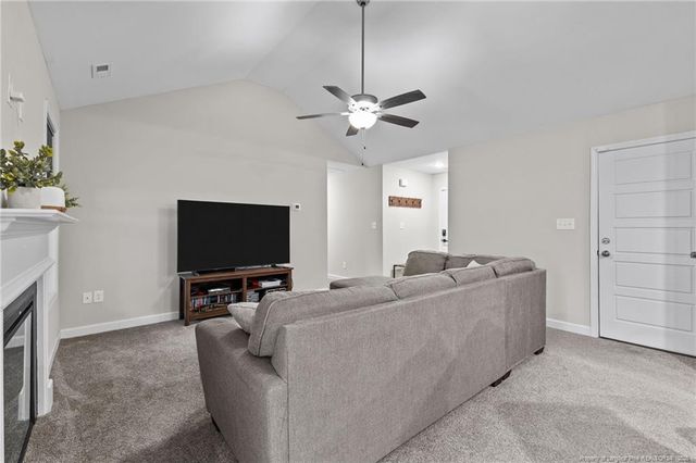 72 Magnolia Street, Parkton, NC 28371