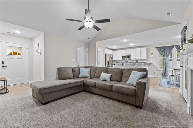 72 Magnolia Street, Parkton, NC 28371