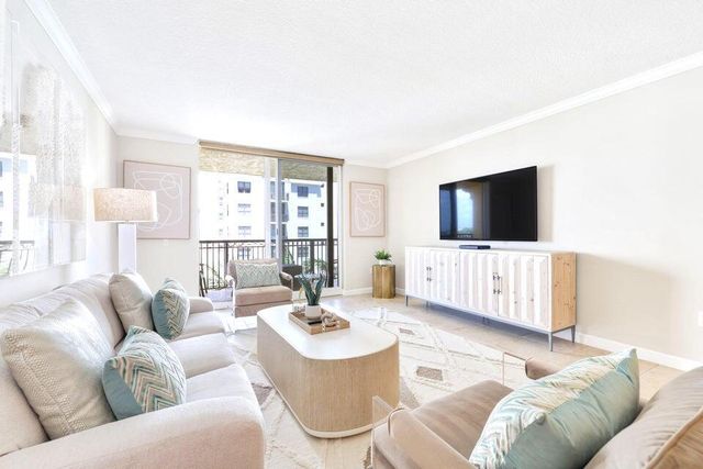 101 Plaza Real S 606, Boca Raton, FL 33432