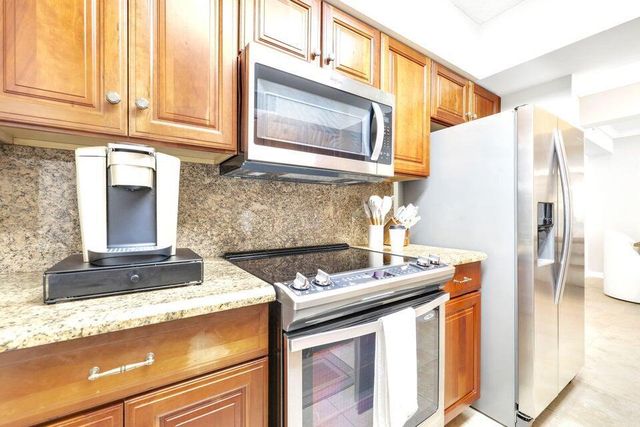 101 Plaza Real S 606, Boca Raton, FL 33432