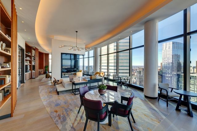 682 Atlantic Ave 37J, Boston, MA 02111