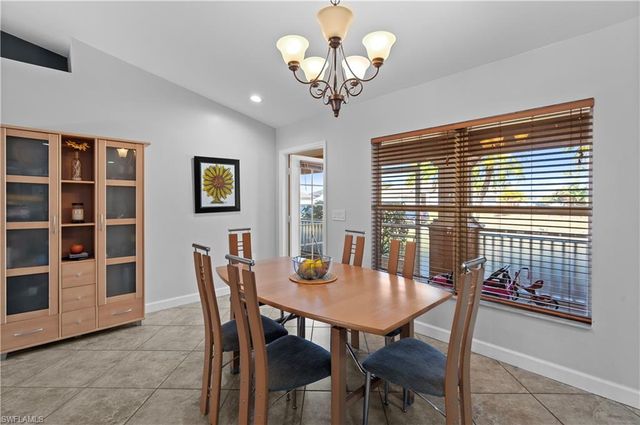 1016 SW Embers TER, Cape Coral, FL 33991