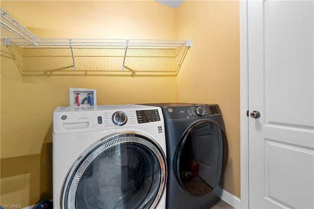 1016 SW Embers TER, Cape Coral, FL 33991