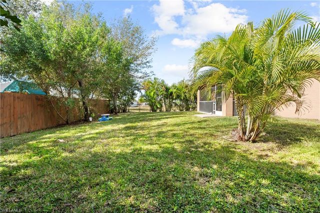 1016 SW Embers TER, Cape Coral, FL 33991