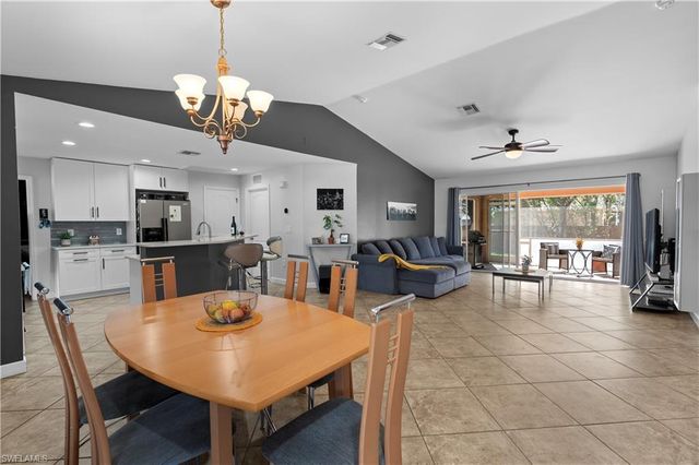 1016 SW Embers TER, Cape Coral, FL 33991