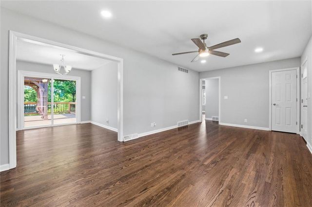 9708 E 71st Terrace, Raytown, MO 64133