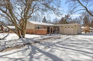 15051 Dixie, Redford Charter Township, MI 48239