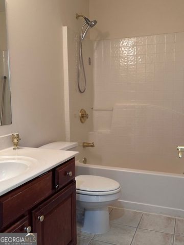 1624 Overview Circle, Lawrenceville, GA 30044