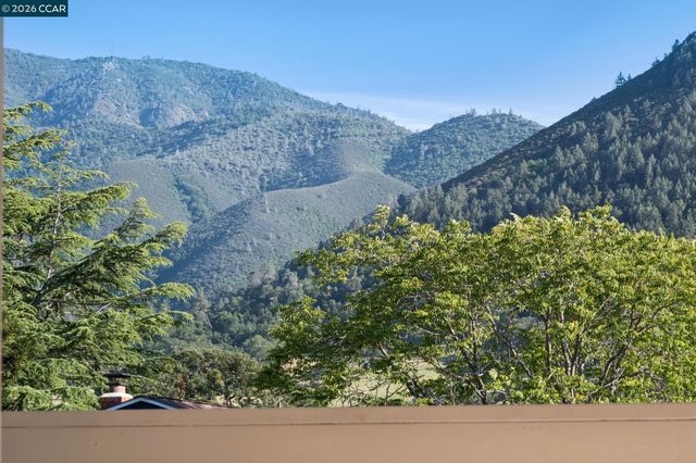 510 Mt Dell Drive, Clayton, CA 94517