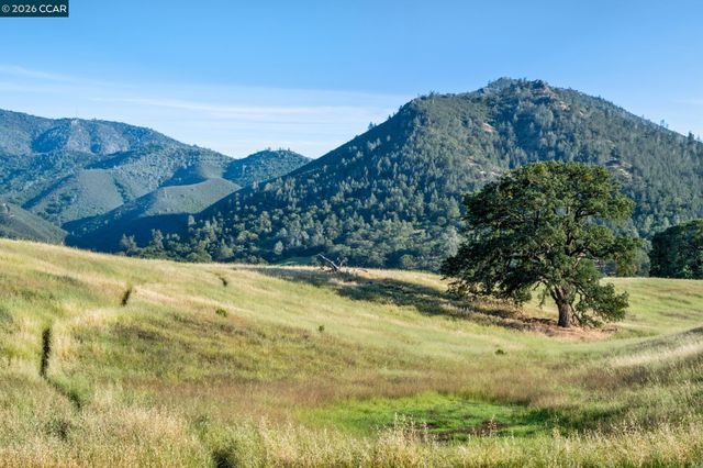 510 Mt Dell Drive, Clayton, CA 94517