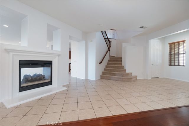 2424 Lenai, Corona, CA 92879