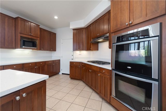 2424 Lenai, Corona, CA 92879