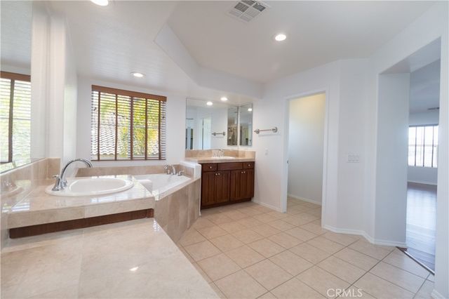 2424 Lenai, Corona, CA 92879