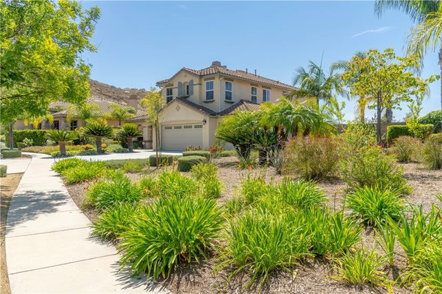 2424 Lenai, Corona, CA 92879