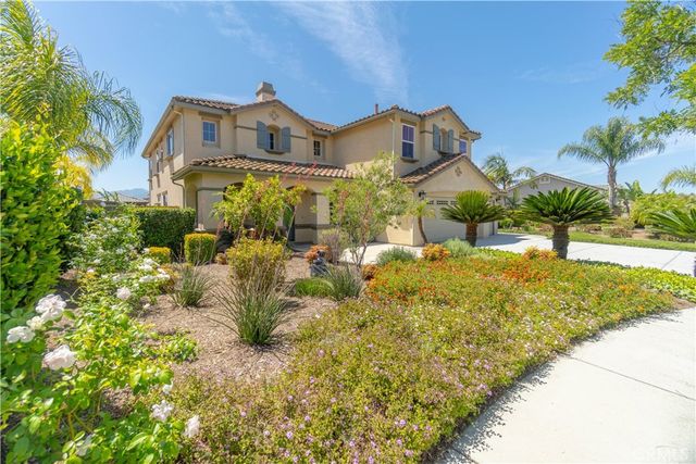 2424 Lenai, Corona, CA 92879
