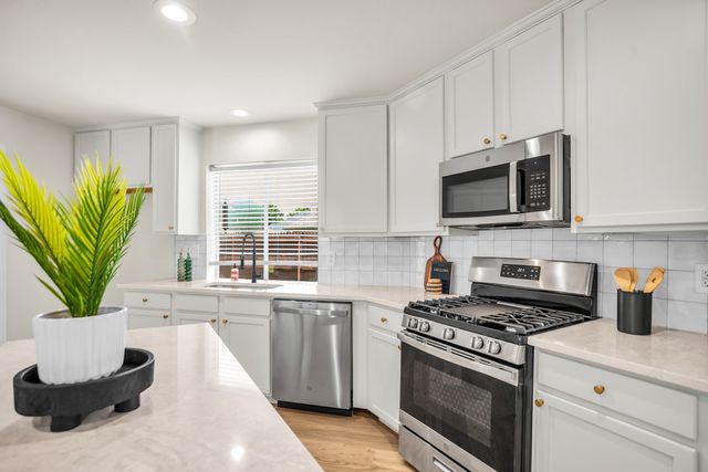 1705 Leander Court, Allen, TX 75002