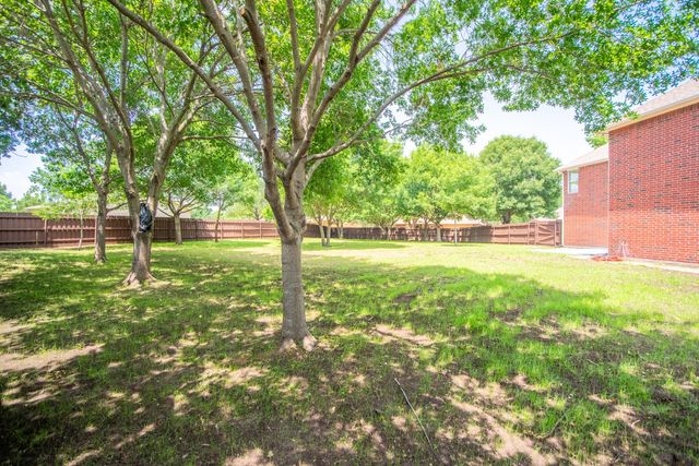 1705 Leander Court, Allen, TX 75002