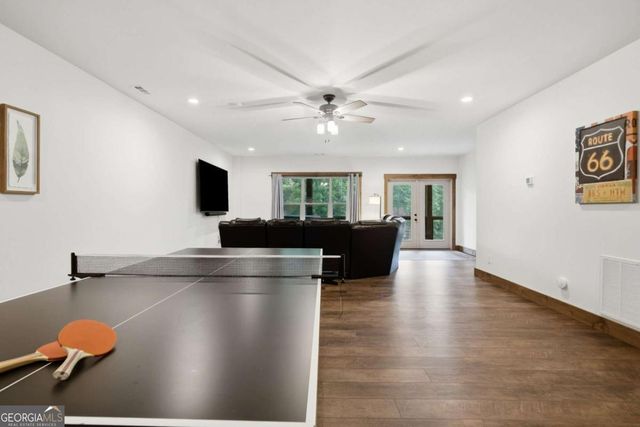 200 Arbor Way, Blue Ridge, GA 30513