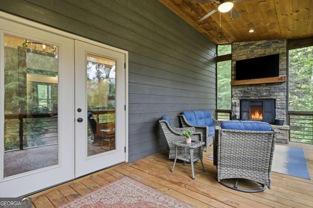 200 Arbor Way, Blue Ridge, GA 30513