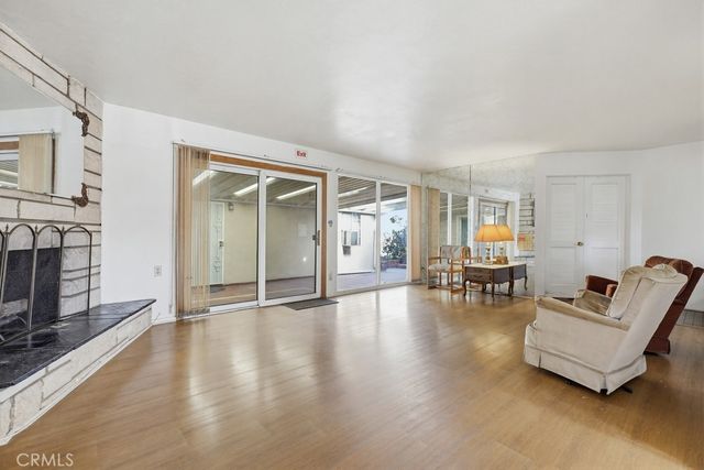 1934 S Robert Lane, Anaheim, CA 92802