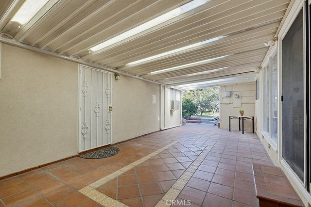 1934 S Robert Lane, Anaheim, CA 92802