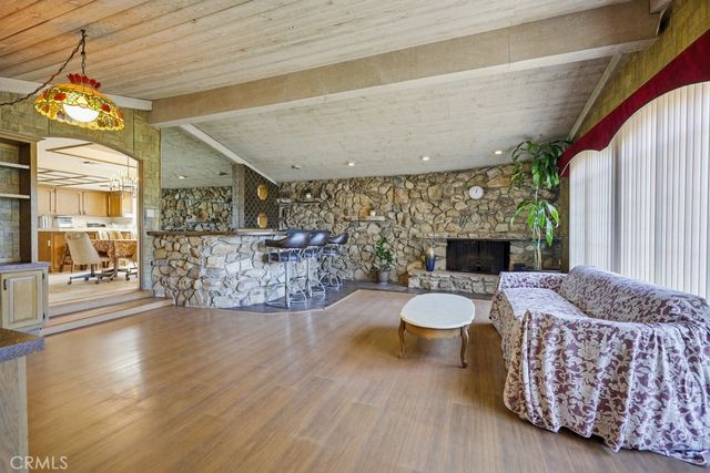 1934 S Robert Lane, Anaheim, CA 92802