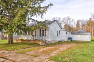 310 S Main Street, Vassar, MI 48768