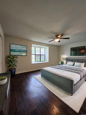 7000 Northlake Drive, Jacksonville, AR 72076