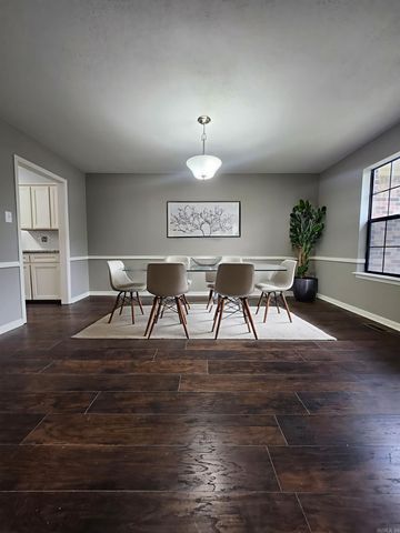 7000 Northlake Drive, Jacksonville, AR 72076