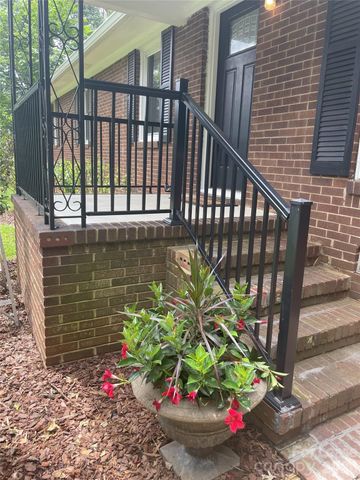 540 Carolyn Lane, Charlotte, NC 28213
